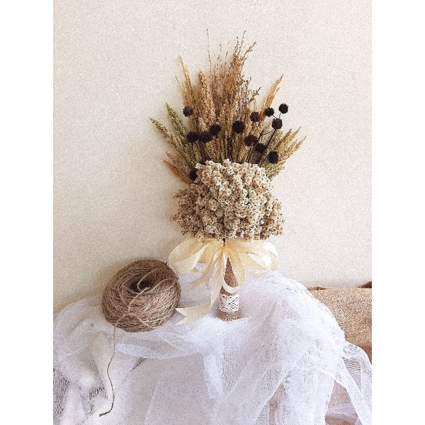 Hand Buket Bouquet Pernikahan Buket Lamaran Bunga Kering kado rustic wisuda