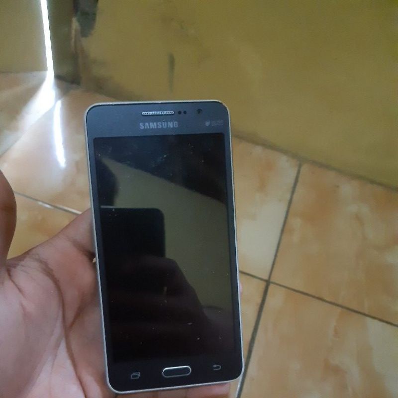 SAMSUNG J2 PRIME mesin hidup hp bahan