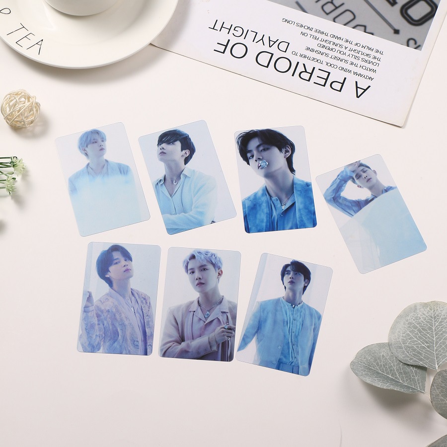 7pcs / set Kartu Pos Album Foto KPOP BTS Bahan PVC Ukuran Kecil