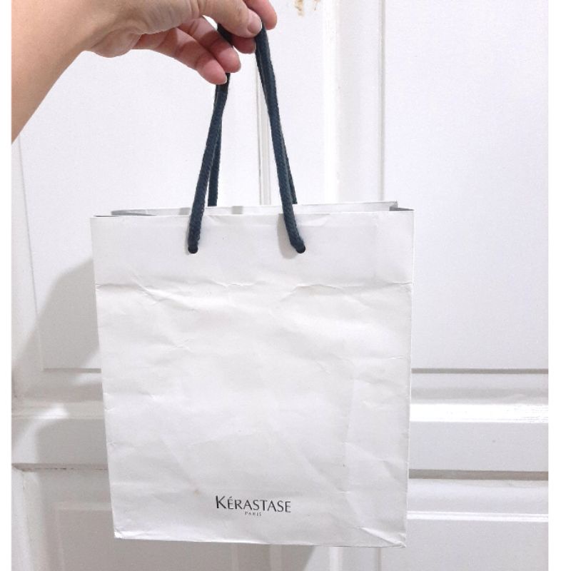 

PAPERBAG KERASTASE