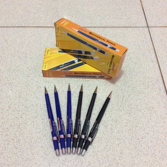 

Pensil Mekanik JOYKO MP-01 0.5mm