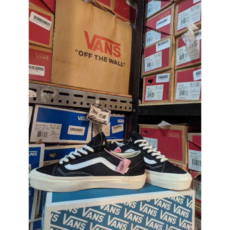 Vans Old Skool OG Style 36 LX