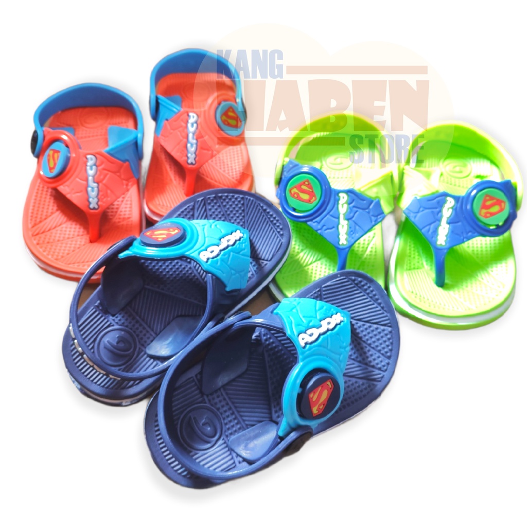 Sandal Japit Tali untuk Anak bayi Karet  Emblem Superman Keren 293ES