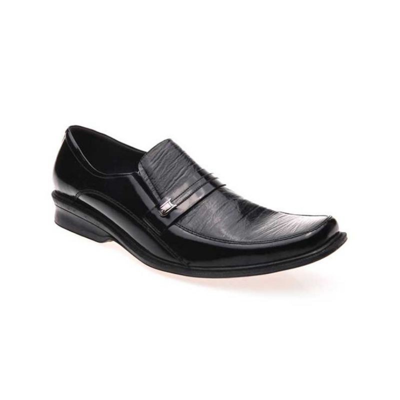 sepatu fantofel pria merek handymen