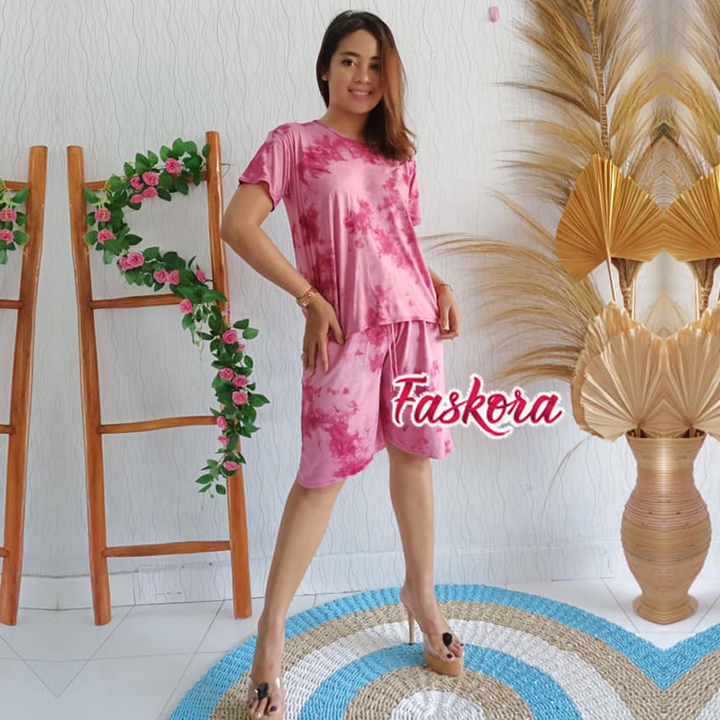 Setelan Kaos Wanita Celana Pendek Jumbo Bercak / Set Tie dye Jumbo Lengan Pendek