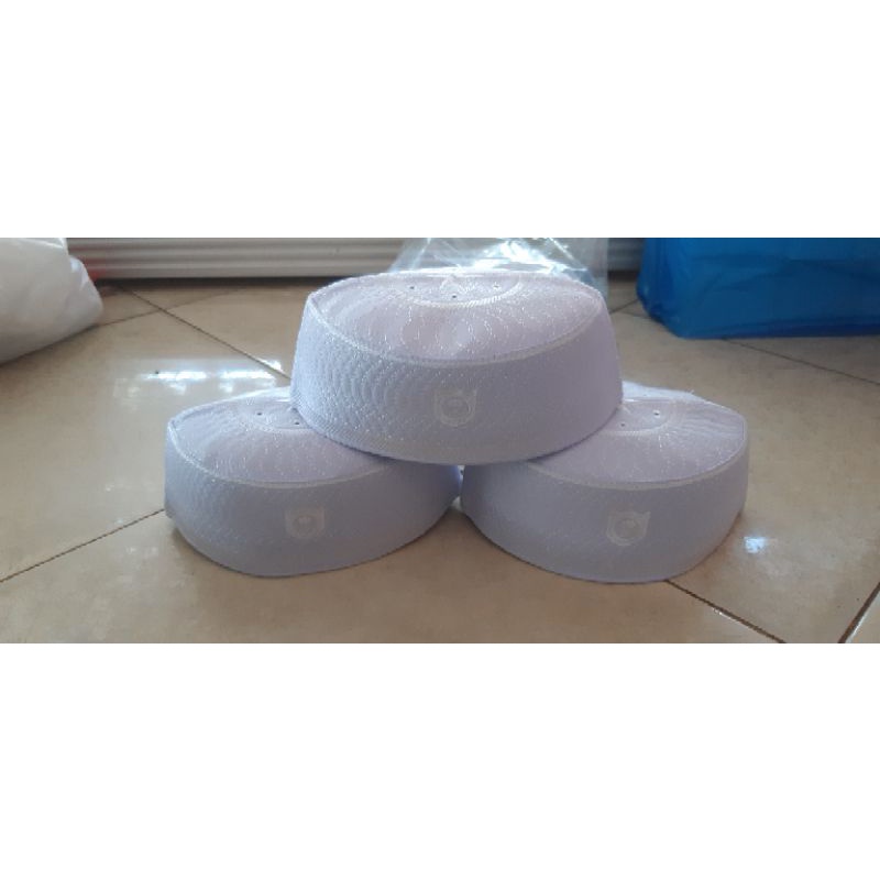 kopiah putih
