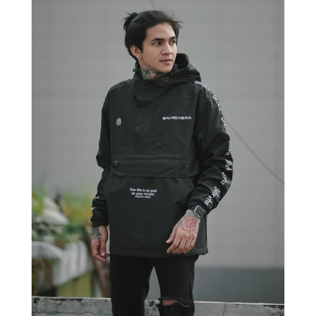 JAKET COUGLE (kantong doraemon)