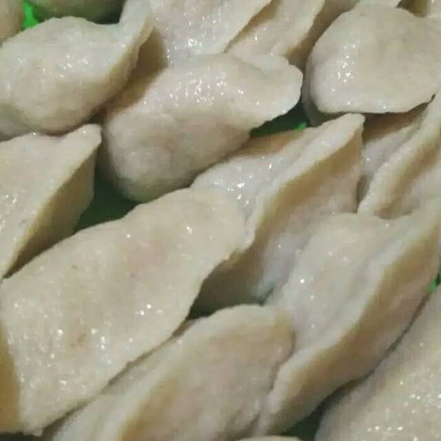 

Empek Empek Telur Kecil + kuah cuko dijamin maknyus