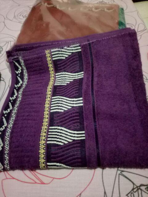 Handuk Merah Putih Tanggung Motif 50 X 100