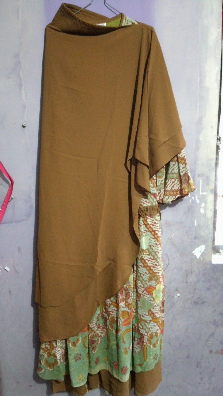 Shabiyan 01 Gamis Ceruty Batik Set Khimar