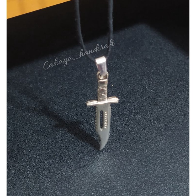 Kalung Liontin Bayonet Gold Silver
