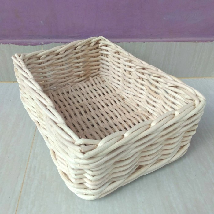 keranjang rotan persegi tempat penyimpanan sovenir serbaguna 25 X 18 X 9 cm