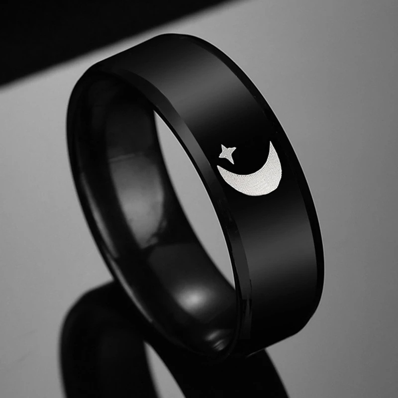 Cincin Couple Bentuk Bulan Matahari Bahan Stainless Steel Untuk Pria Dan Wanita