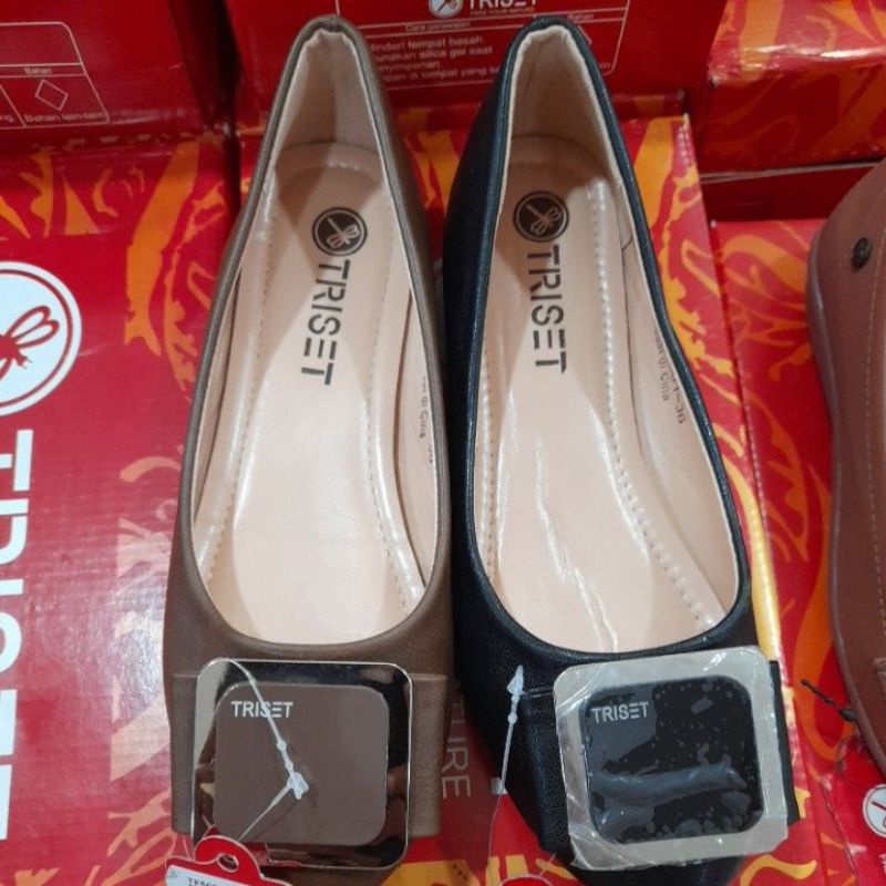 TRISET SHOES