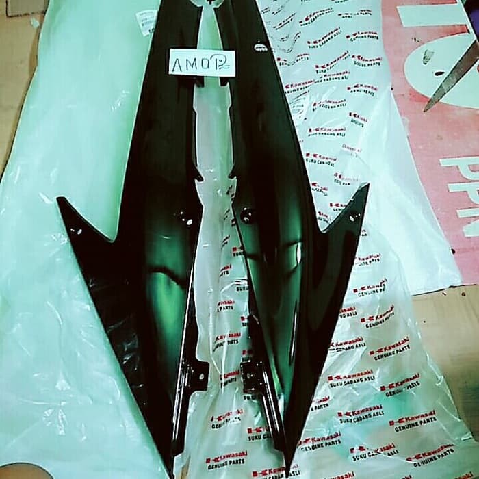 BODY BELAKANG KAWASAKI ATHLETE ORIGINAL