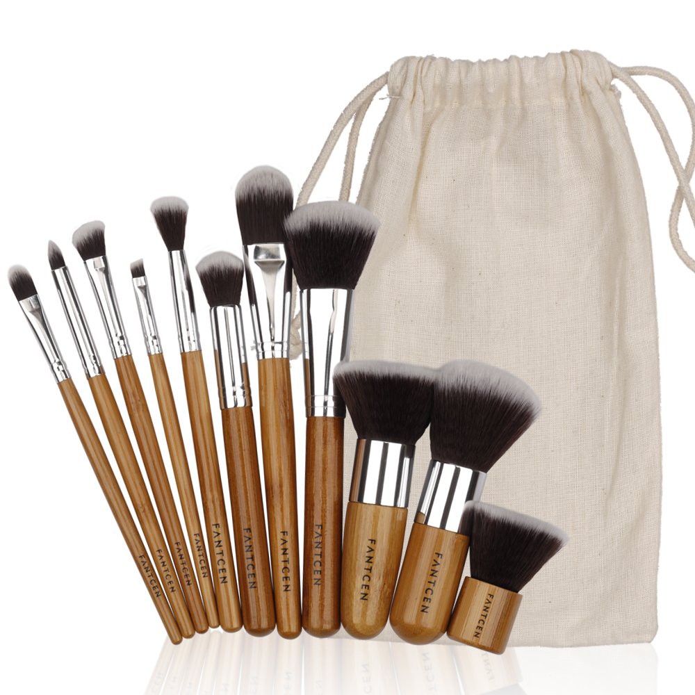 [COD] 11pcs Kabuki Wooden Brush | Kuas Make Up Gagang Kayu Bulu Super Lembut dengan Pouch Lucu