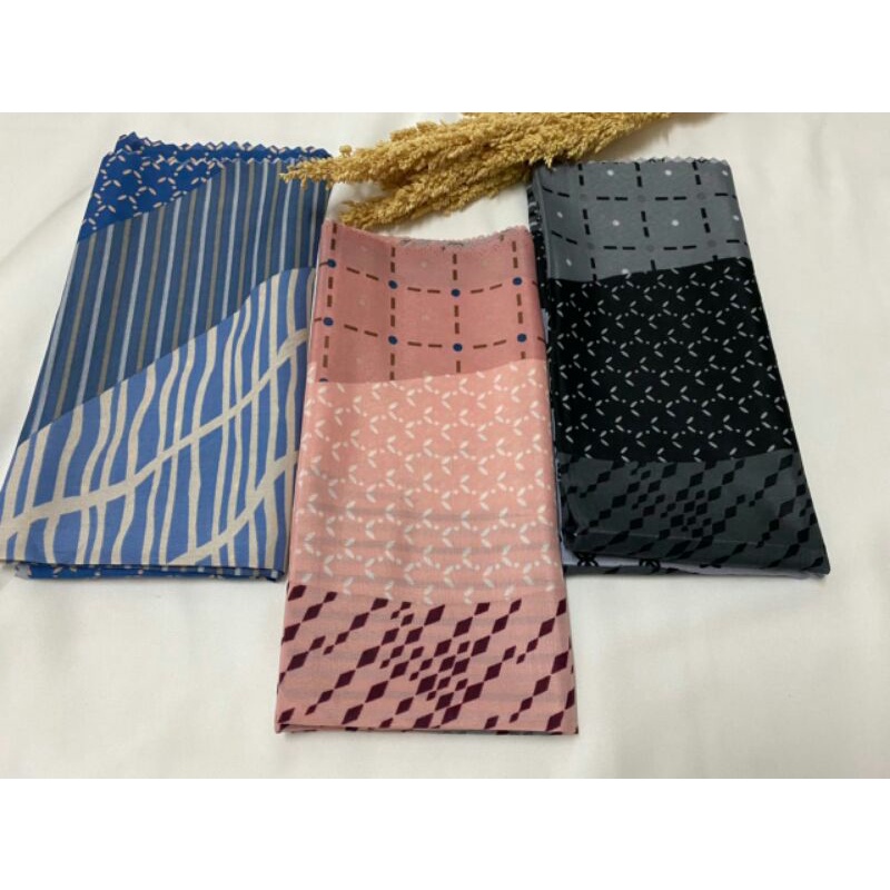 Jilbab Segiempat motif Hijab segi empat motif voal mulan laser cut umama 110x110 cm