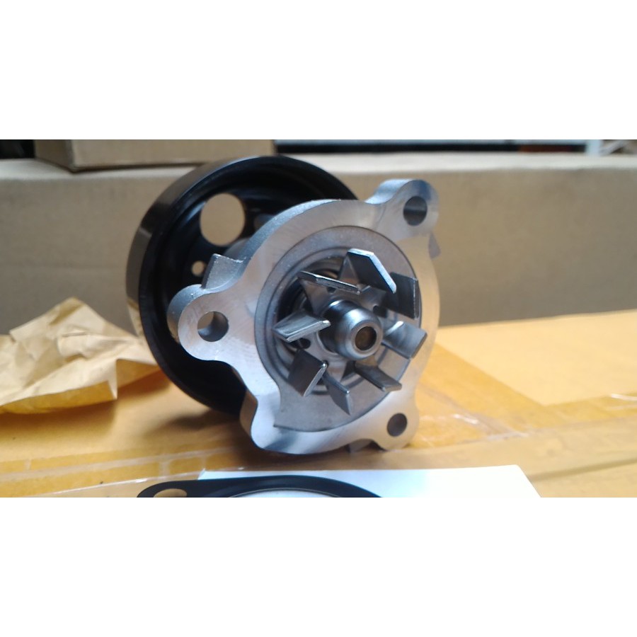 water pump pompa air nissan xtrail T30 &amp; serena C24