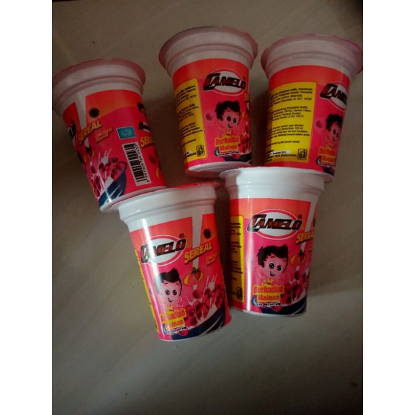 

sereal camelo snek cemilan berhadiah mainan 9gr