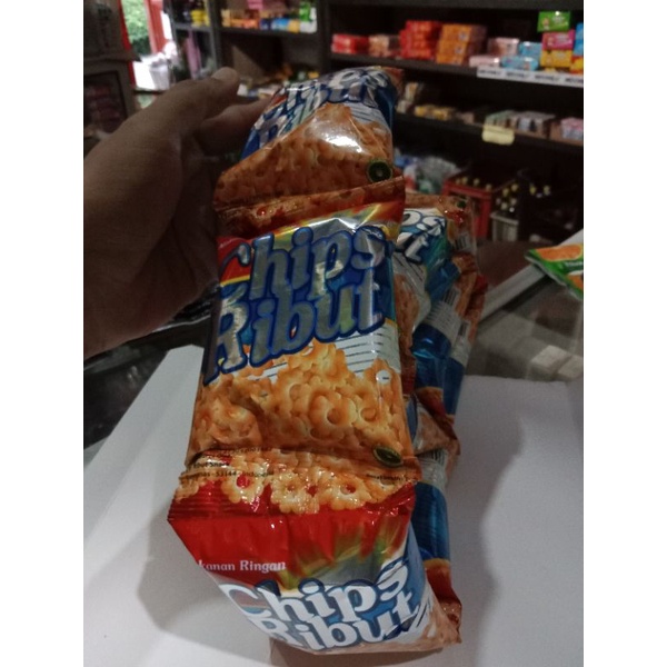 

SNACK RIBUT CHIPS JAJAN JADUL MAKANAN RINGAN RENYAH DAN GURIH RENTENG