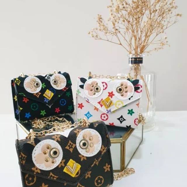 Tas import LV owl