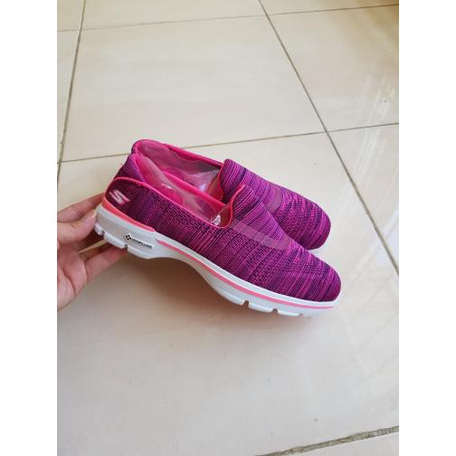 Sepatu Original Skechers Gowalk3 Renew Woman