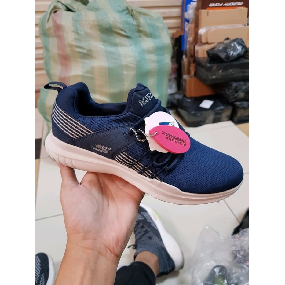 DISKON Sepatu Skechers Wanita Skechers Reactive