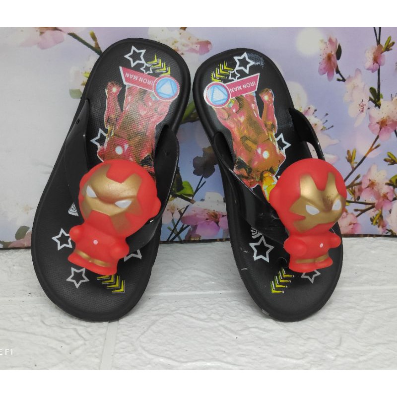 SANDAL ANAK IMPORT 24-29 Dengan motif iron man bisa bunyi nyit nyit