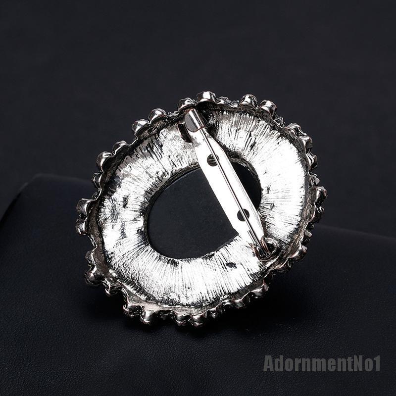 (Adornmentno1) 1pc Bros / Pin Gaya Victoria Motif Cameo Aksen Kristal Untuk Aksesoris Wanita / Pesta Pernikahan