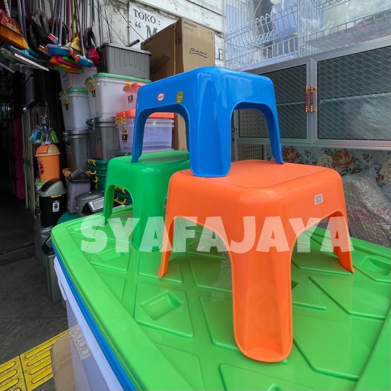 SHINPO - Meja Kursi Ngaji / Kursi Ngaji Plastik  / Bangku Ngaji / Kursi Jengkok