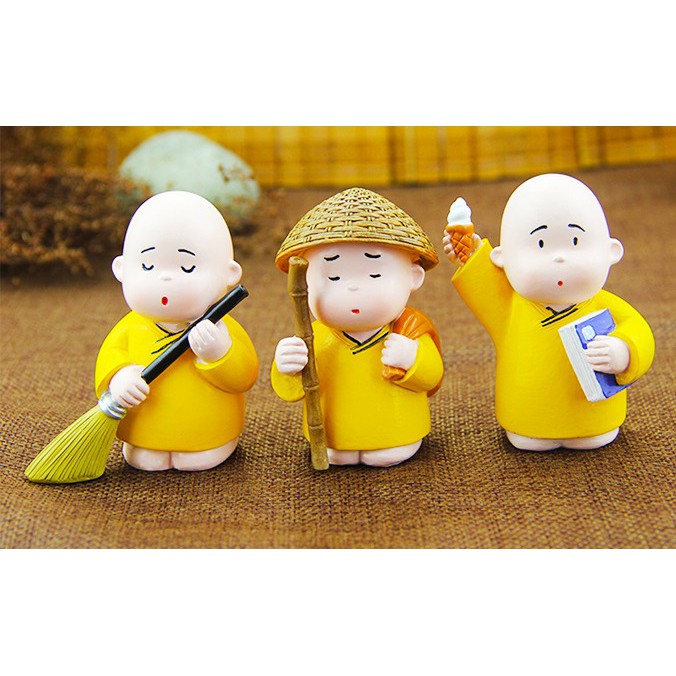 Pajangan Mobil Kongfu Kungfu Monk Biksu SHAO LIN BAJU KUNING Series 3 in 1