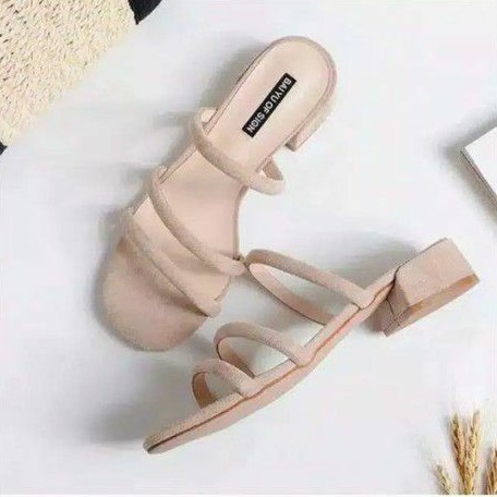 02.02 sale heels slip wanita terbaru