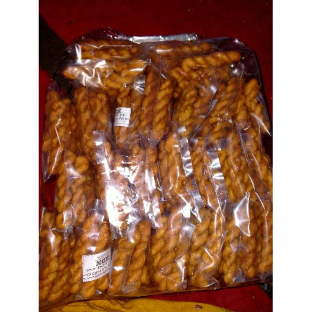 

Kue tambang/ kue uril