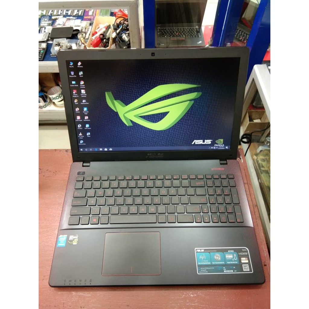 LAPTOP SECOND ASUS ROG X550JK CORE I7 RAM 8GB  GAMING DESAIN