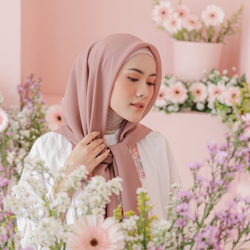 Hijab Bella Square II Hijab Segiempat Bella Square II Hijab Pollycotton II Kerudung II Jilbab