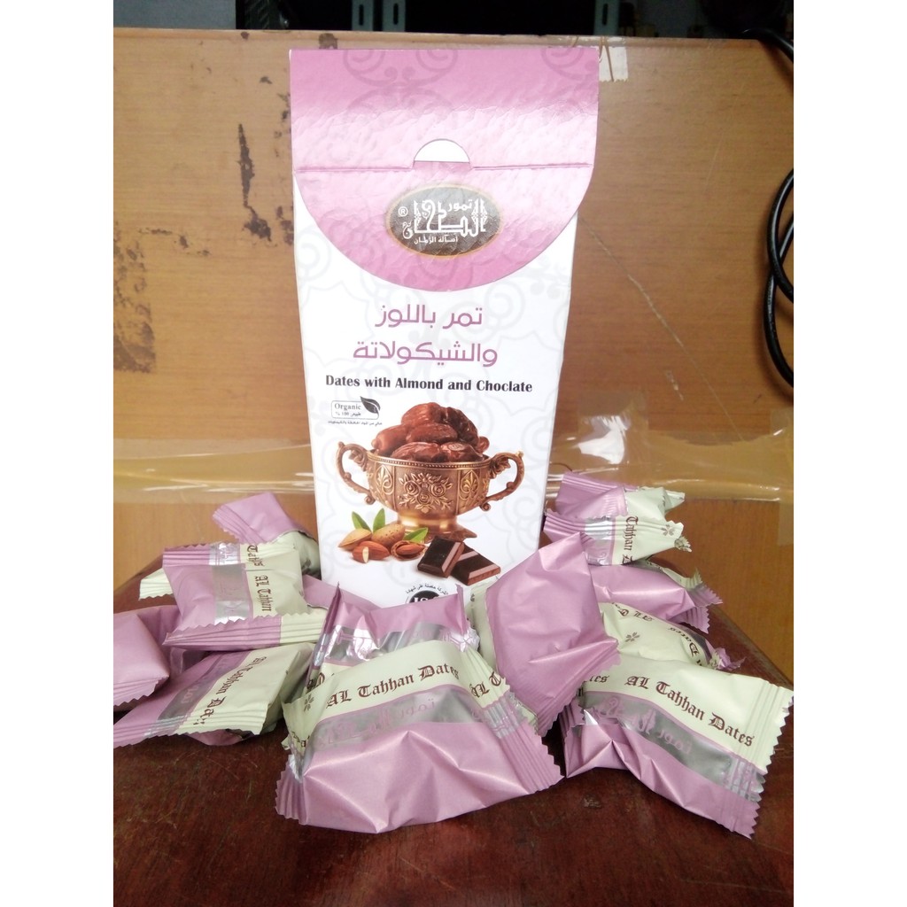 

Dates With Almond Chocholate | Makanan Impor Kurma cokelat Almond