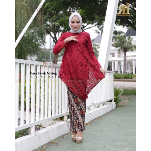 IndahKebaya | SETELAN KEBAYA MODERN / KEBAYA  TUNIK BROKAT MODEL MENCENG / CREM HIJAU BOTOL GOLD ABU