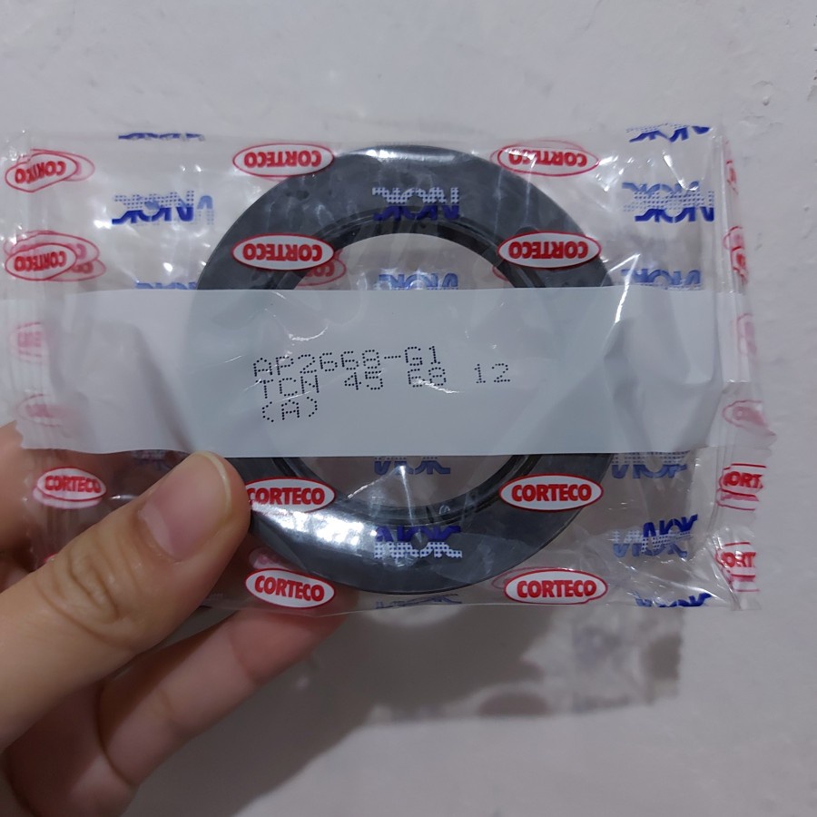 OIL Seal TCN 45 68 12 NOK