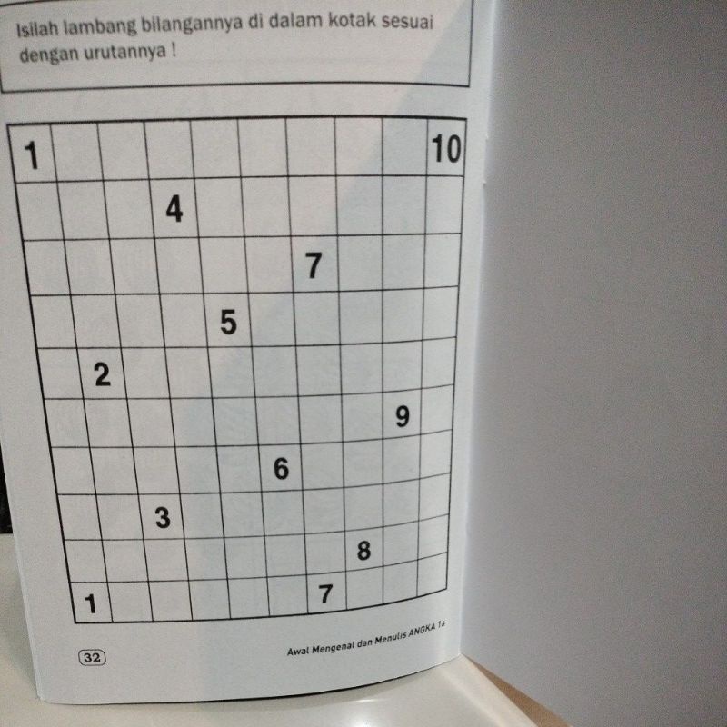 Buku Awal Mengenal Dan Menulis Angka 1A (15×24cm)