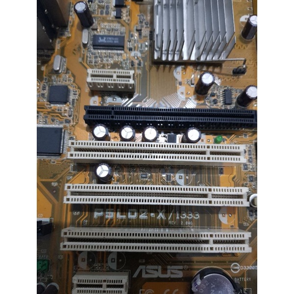 Mobo asus P5LD2 socket 775 ddr2 vga offboard