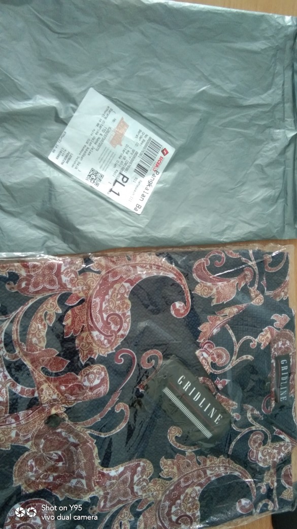 [gridline - R028] Kemeja Batik Pria Katun Lengan Pendek Regular Batik