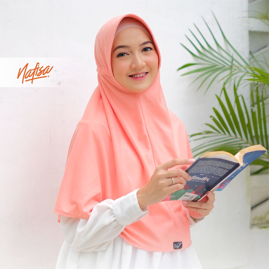 Nafisa Hijab Santai - Jilbab Instan Serut Kaos - Kerudung bergo simple-3