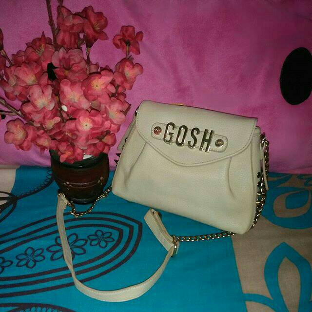 Preloved Gosh Stude