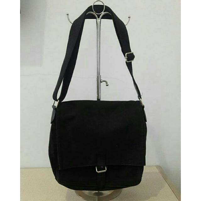 Preloved tas agnes b