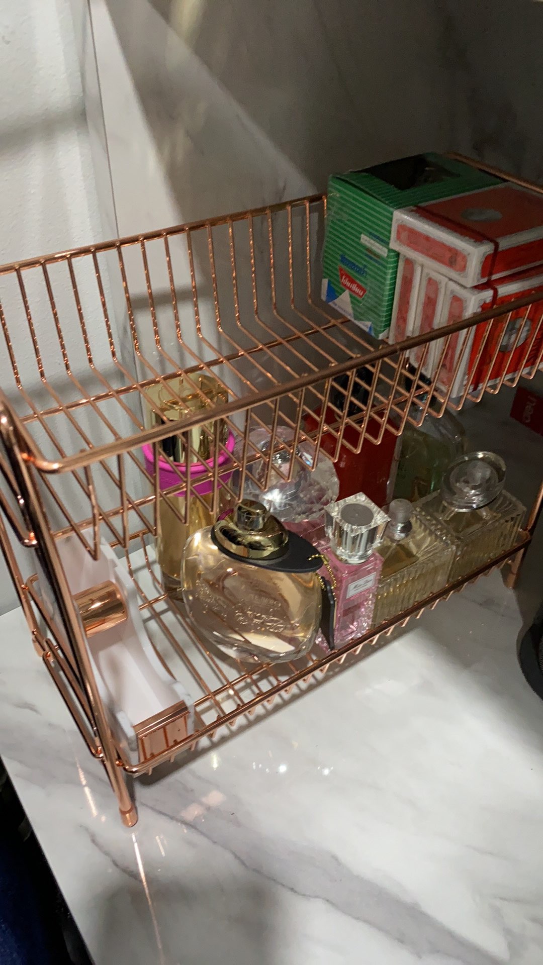 Rak Susun Rosegold Tingkat Serbaguna Peralatan Dapur Kosmetik Makeup Skincare Kamar Mandi Dua Lapis