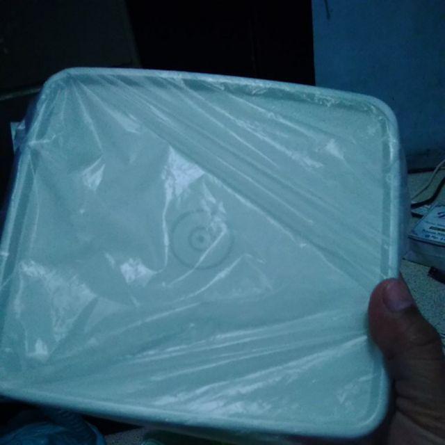 Large Square Away Gold Atau Putih