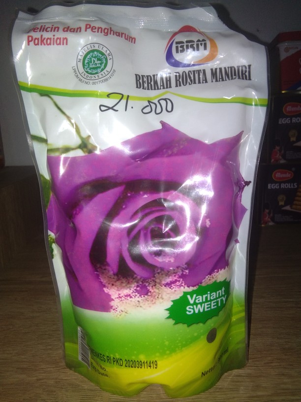 [bisa Cod] Pewangi Mawar Super Laundry Brm - Refill