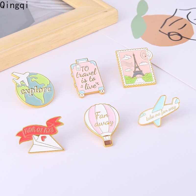 Bros Pin Enamel Bentuk Kartu Pos / Pesawat Terbang Untuk Hadiah