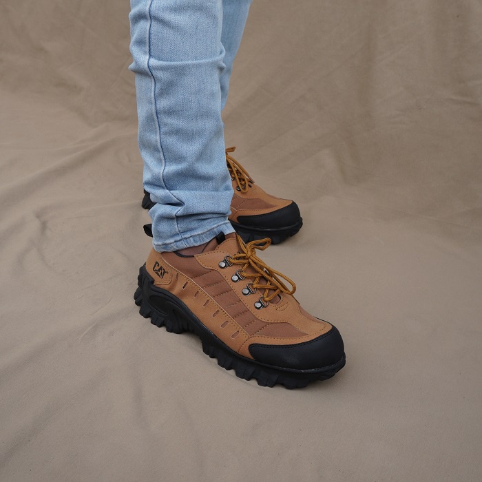 SEPATU CATERPILLAR BULDOZER /SEPATU PRIA SAFETY /SEPATU KERJA/SEPATU BOOT PENDEK - COKLAT