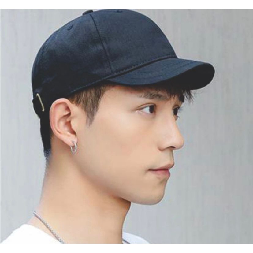 TOPI LIDAH PENDEK HITAM OOTD /Kpop/ Korea